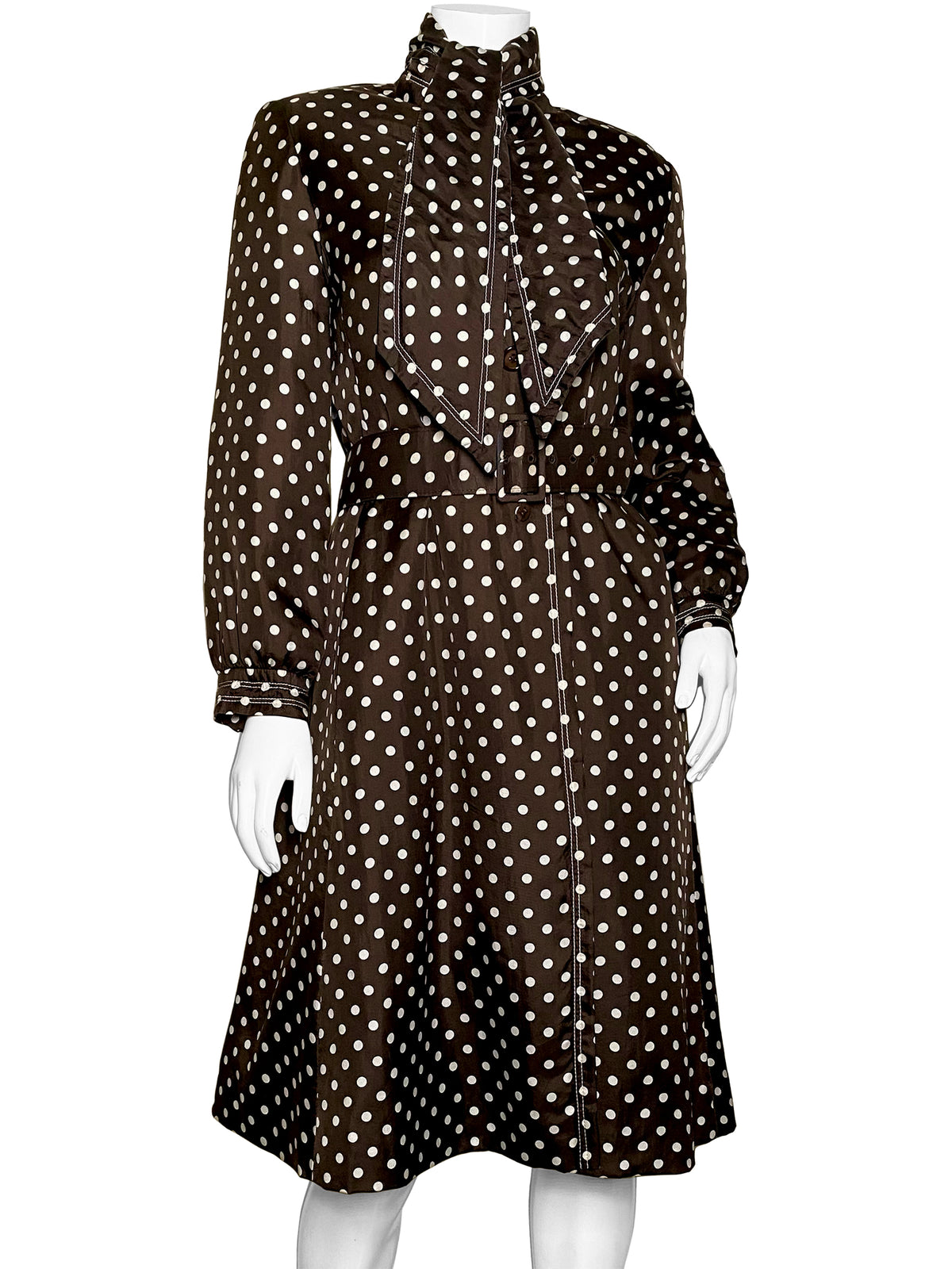 BILL BLASS