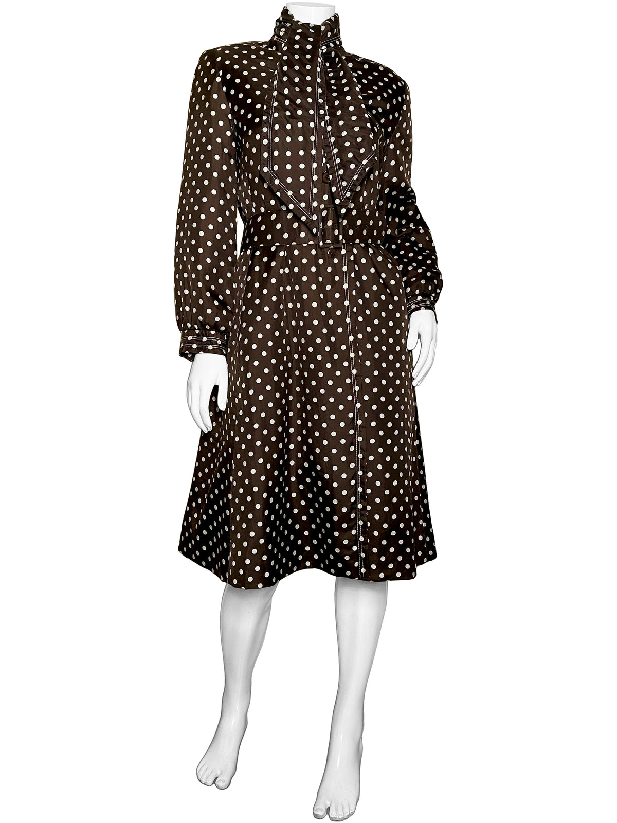 BILL BLASS