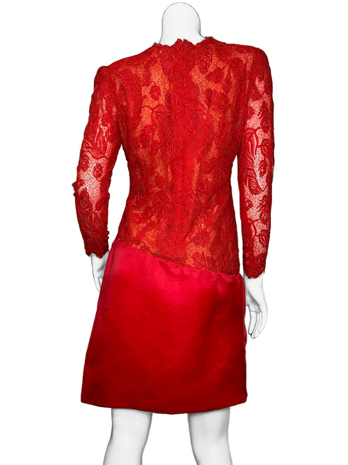 BILL BLASS