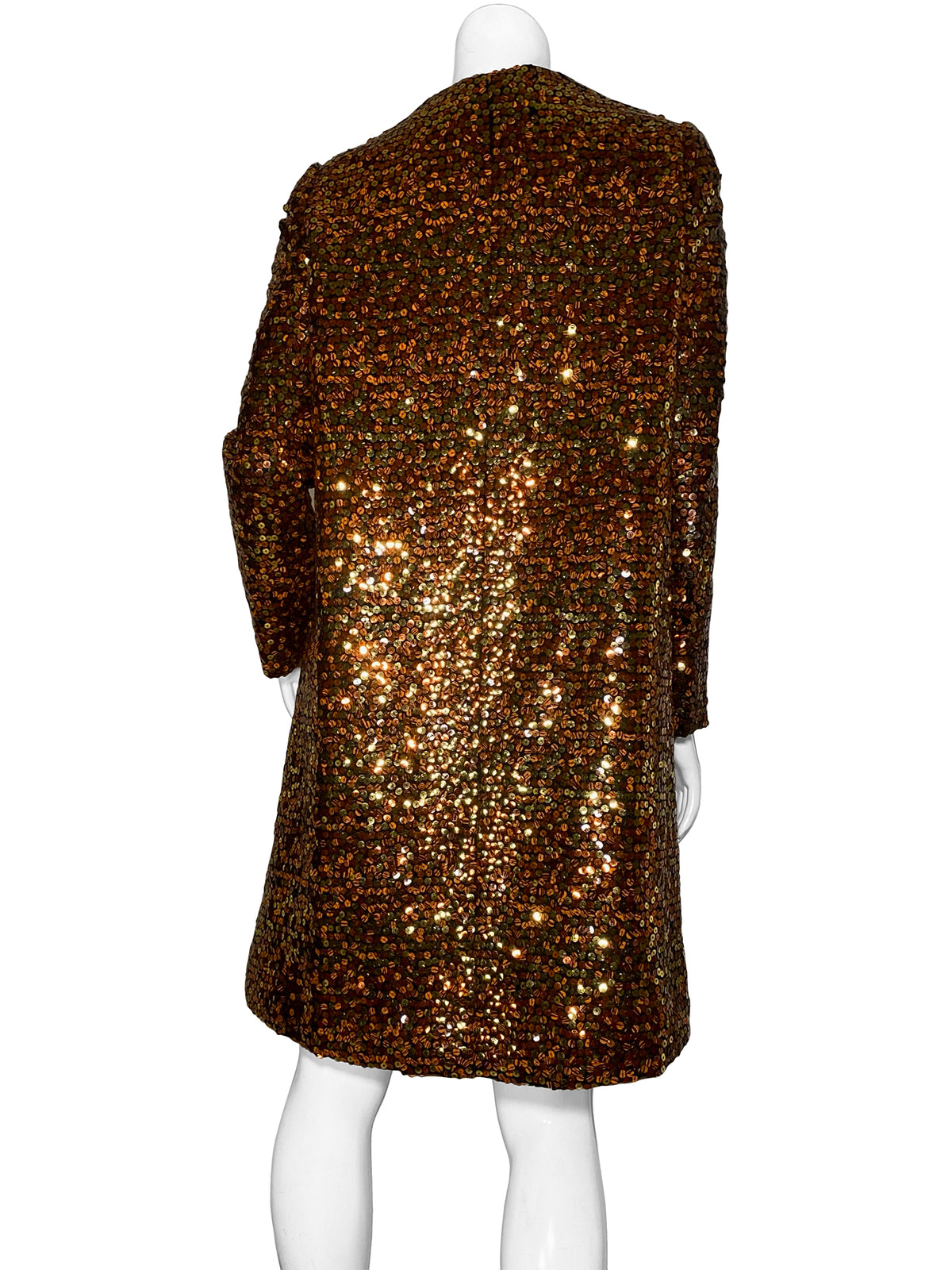 BILL BLASS